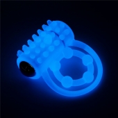Голубое, светящееся в темноте виброкольцо Lumino Play Vibrating Penis Ring - Lovetoy - в Люберцах купить с доставкой