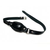 Черный кожаный кляп на ремешках с пряжкой - БДСМ Арсенал - купить с доставкой в Люберцах