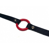 Красный кляп-кольцо на черных кожаных ремешках - БДСМ Арсенал - купить с доставкой в Люберцах