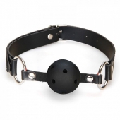 Черный кляп с отверстиями для дыхания - Lux Fetish - купить с доставкой в Люберцах