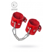 Красные мягкие кожаные наручники с люверсами - Pecado - купить с доставкой в Люберцах