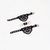 Черные наручники с золотистой фурнитурой - Crazy Handmade - купить с доставкой в Люберцах
