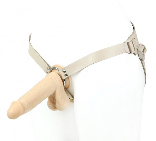 Поясной фаллоимитатор с мошонкой телесного цвета - 18 см. - LOVETOY (А-Полимер) - купить с доставкой в Люберцах