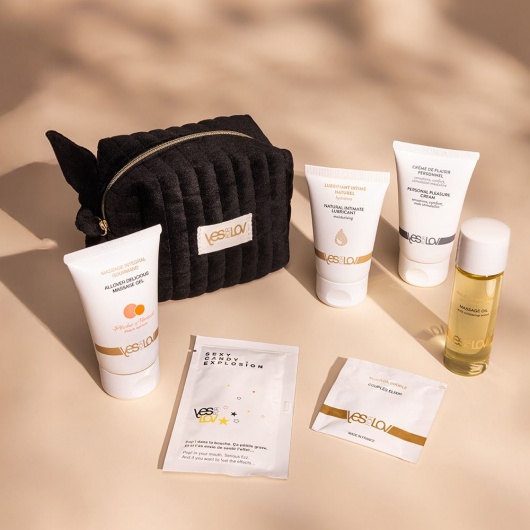 Набор YESforLOV La Trousse Enchantée в черной косметичке - YESforLOV - купить с доставкой в Люберцах